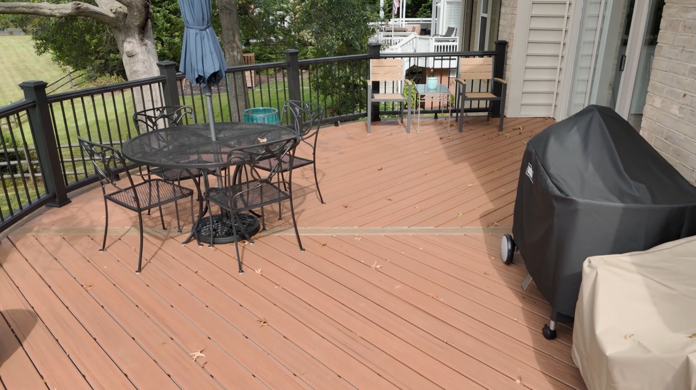 Beautiful custom deck with outdoor furniture in Hampton, VA